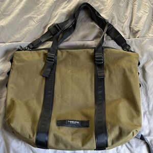 Timbukt2 tote for shoulder, crossbody wear with bike strap